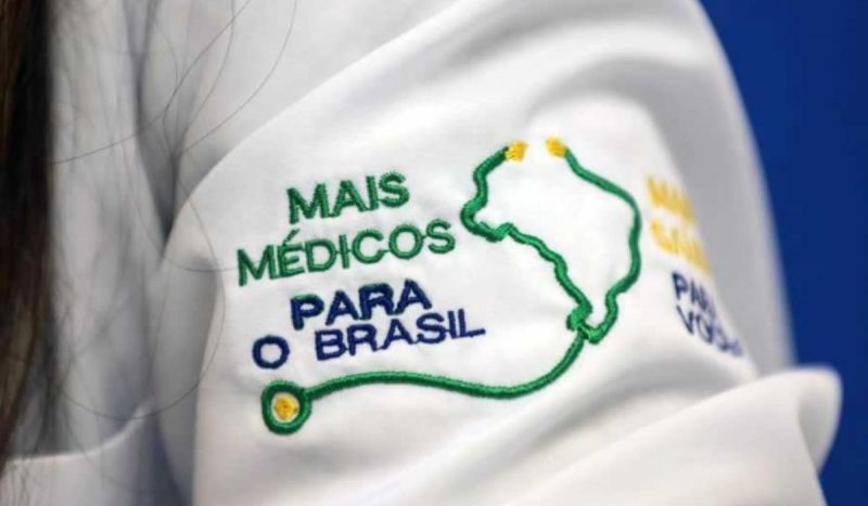 Jaleco mais médicos