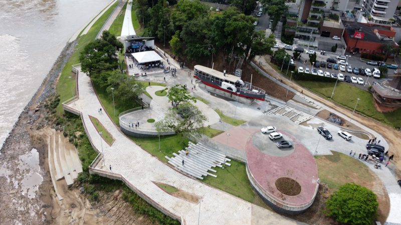 A imagem mostra o local de revitalização da Prainha.