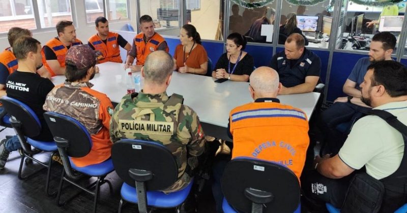 Defesa Civil e outras autoridades estão em alerta em Joinville devido à chuva na cidade