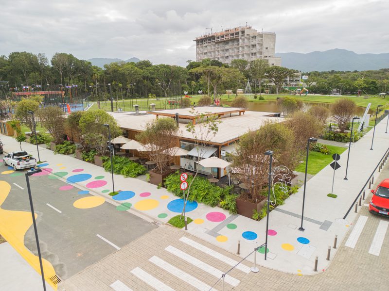 Foto mostra Rua Viva, no Vivapark Porto Belo