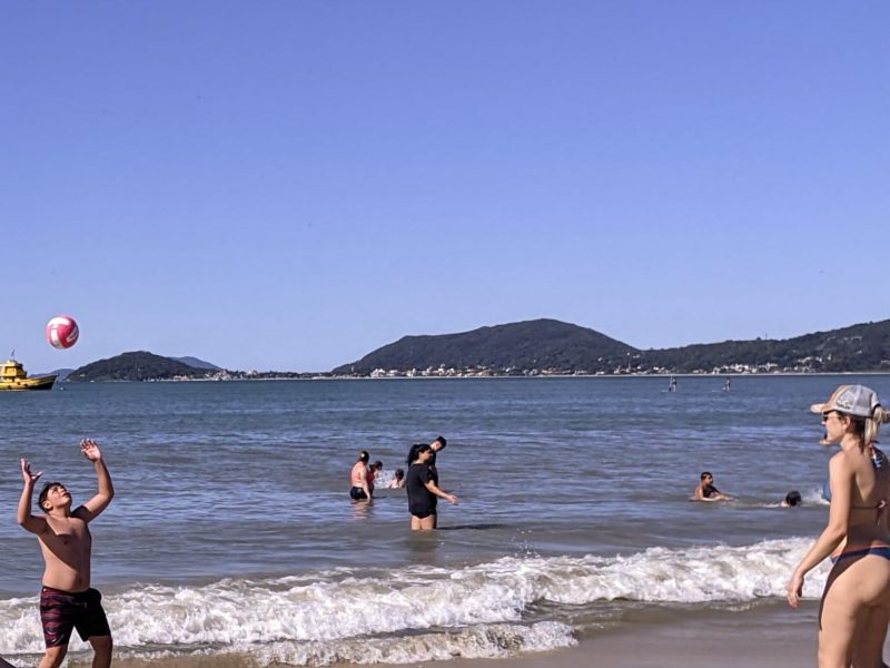 Chegada do verão em Santa Catarina será neste sábado (21)