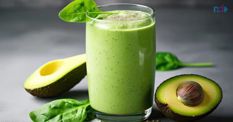 imagem de smoothie, uma das receitas ricas em vitaminas do complexo B