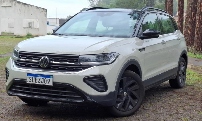 VW T-Cross Highline na cor branca