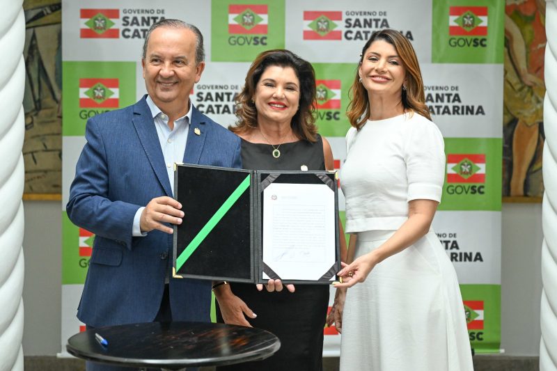 Catiane Seif assume o Turismo de Jorginho Mello