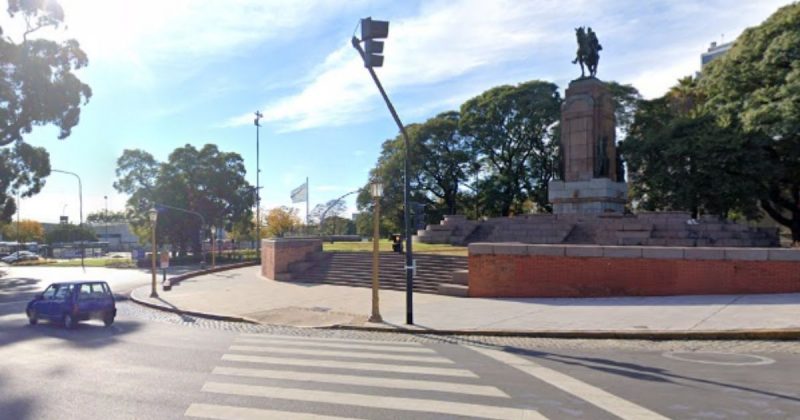 Cruzamento das avenidas onde o turista brasileiro morreu atropelado na quarta-feira (1) – Foto: Reprodu&ccedil;&atilde;o/Google Maps/ND