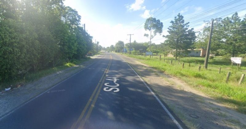 Ciclista atropelado por caminhão ficou em estado grave