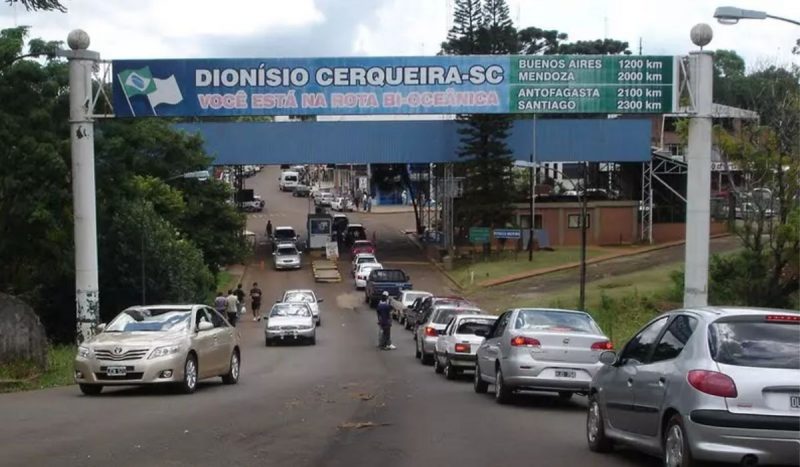 Fronteira entre Brasil e Argentina fica na cidade de Dionísio Cerqueira, em Santa Catarina