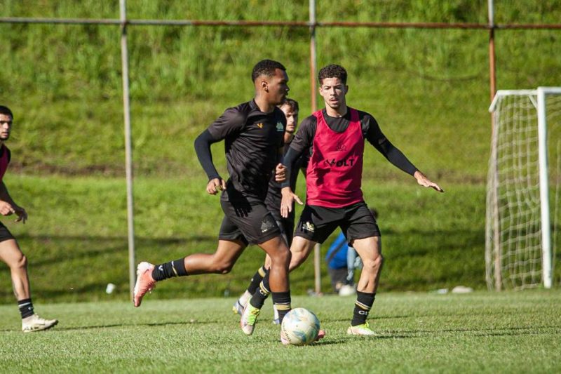 Criciúma x Capitão Poço se enfrentam nesta quinta-feira