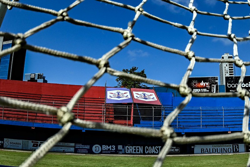 imagem aérea do estádio Dr. Hercílio Luz, o Gigantão das avenidas em Itajaí