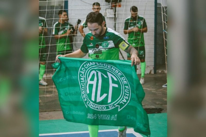 Pica-Pau se despede de carreira vitoriosa no futsal pela Chapecoense