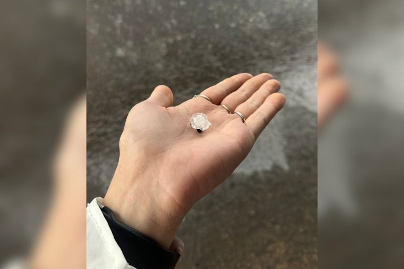 VÍDEO: Forte chuva de granizo é registrada em Chapecó