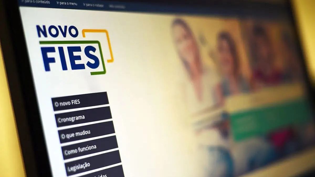 Tem dívida do Fies? Renegociação com 99% de desconto começa nesta quarta-feira