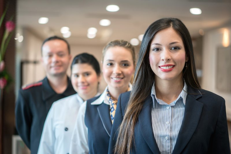 Trabalhadores temporários: Como garantir que eles sigam os protocolos da empresa?