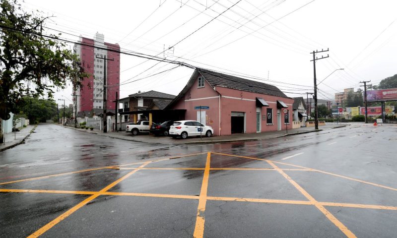 Rua de Joinville que passa por mudanças no trânsito