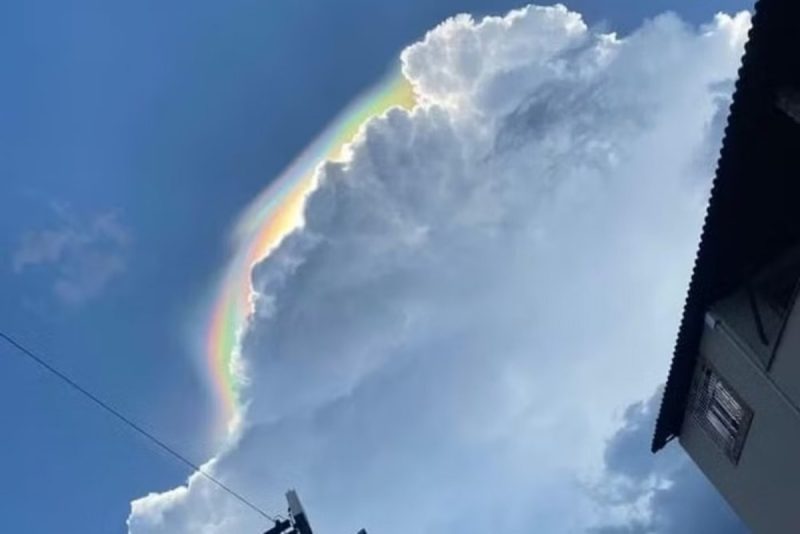 nuvens iridescentes no Rio de Janeiro