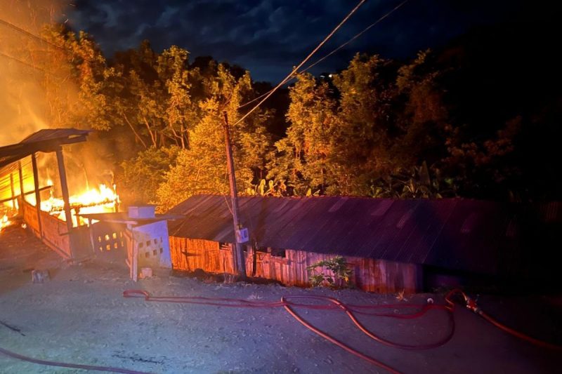 Fagulha de fornalha pode ter iniciado incêndio em galpão no Oeste de SC