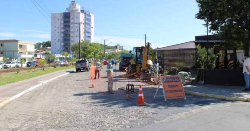 Obras sendo feitas na área central de Morro da Fumaça