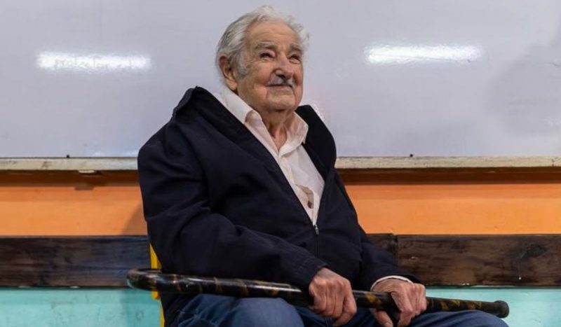 Pepe Mujica diz que corpo "não aguenta mais" e não fará tratamento para câncer 