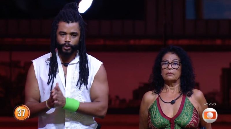 Diogo e Vilma durante dinâmica do BBB 25