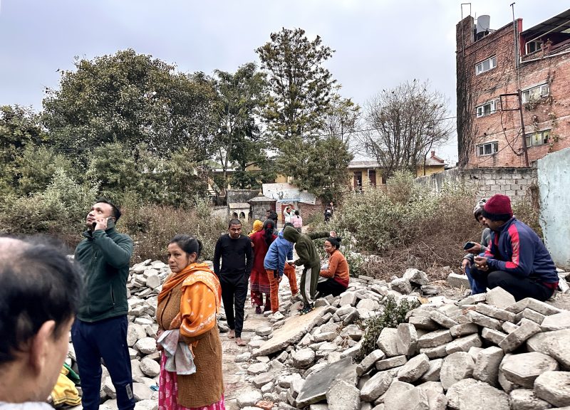 Terremoto no Tibete deixou 95 pessoas mortas e mais de 130 feridas nesta terça-feira (7)