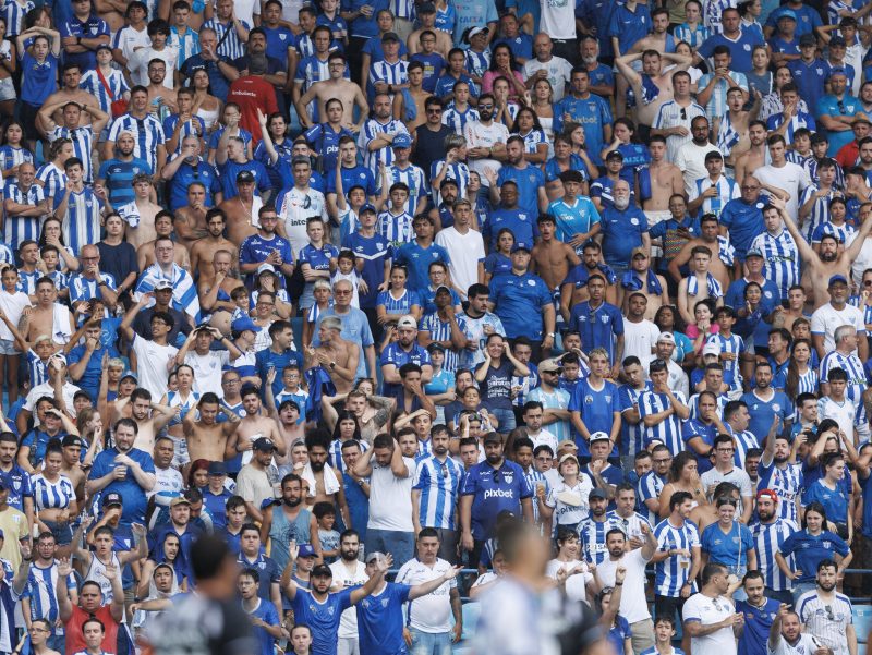 Torcida do Avaí deve lotar a Ressacada contra a Chapecoense 