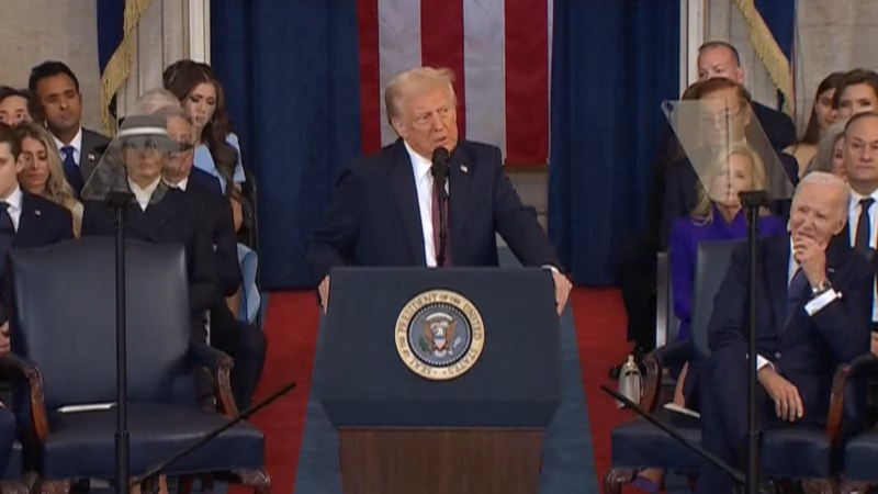 No discurso de posse de Trump, o novo presidente dos EUA falou sobre suas ideias e seus planos para o mandato, que vai até 2029 - Foto: trump discurso