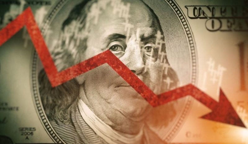 Valor do dólar teve grande queda nesta quarta-feira (22)