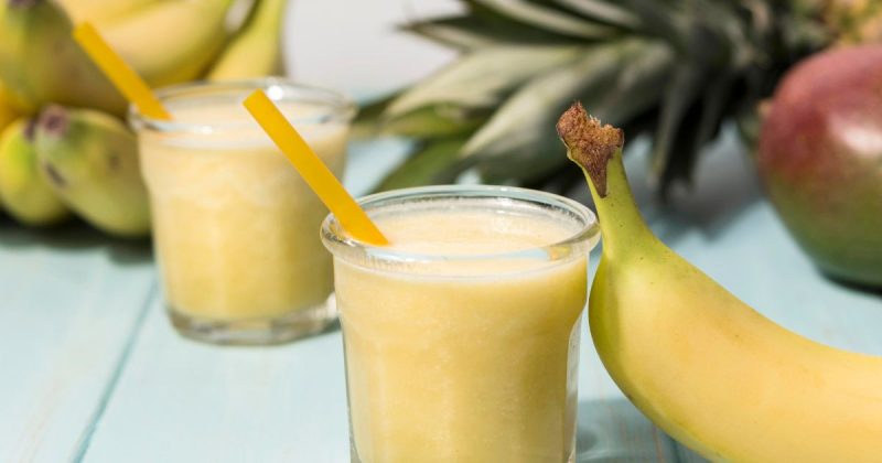 Vitamina de banana para restaurar a energia