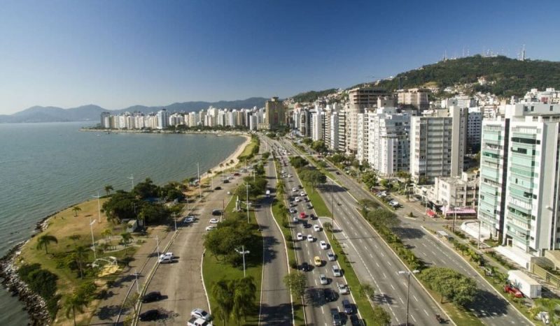 Agronômica lidera preço de imóveis em valores absolutos na capital catarinense. Na imagem, uma vista aérea do bairro