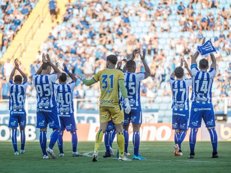 Avaí é o atual líder do Campeonato Catarinense