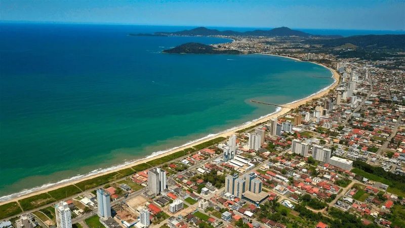 Balneário Piçarras é destaque nacional na demanda por imóveis de alto padrão