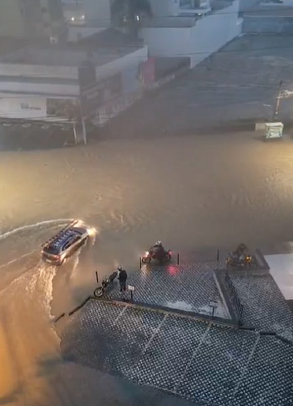 Temporal causou alagamentos em Blumenau 