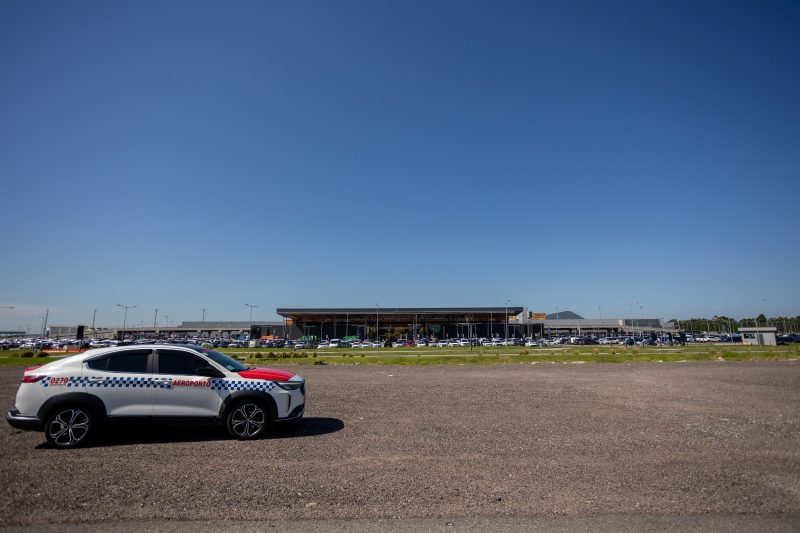 Pressão no Aeroporto Internacional de Florianópolis: trabalhadores terão seu espaço com mais dignidade