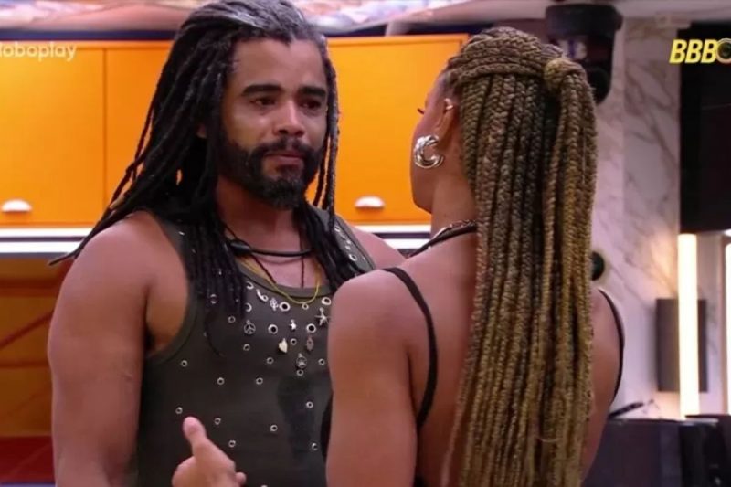 Diogo Almeida e Aline conversando após o sincerão no bbb 25