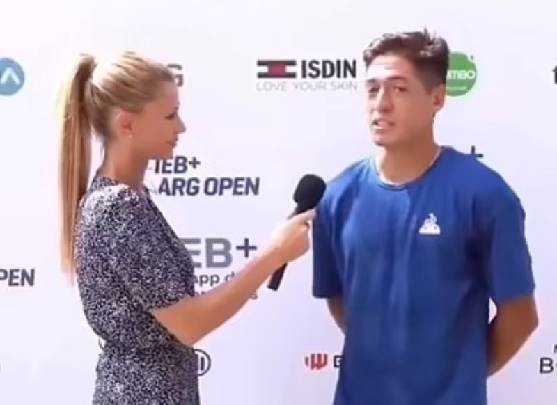 Ex-tenista italiana publicou um v&iacute;deo no Instagram onde atua como rep&oacute;rter do ATP de Buenos Aires – Foto: Divulga&ccedil;&atilde;o/@camila_giorgi_official/Instagram/ND