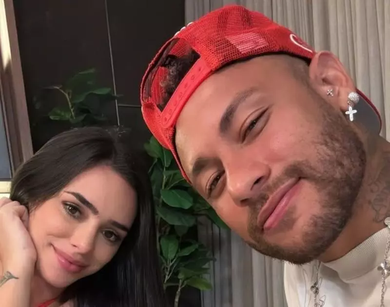 Neymar em foto com Bruna Biancardi