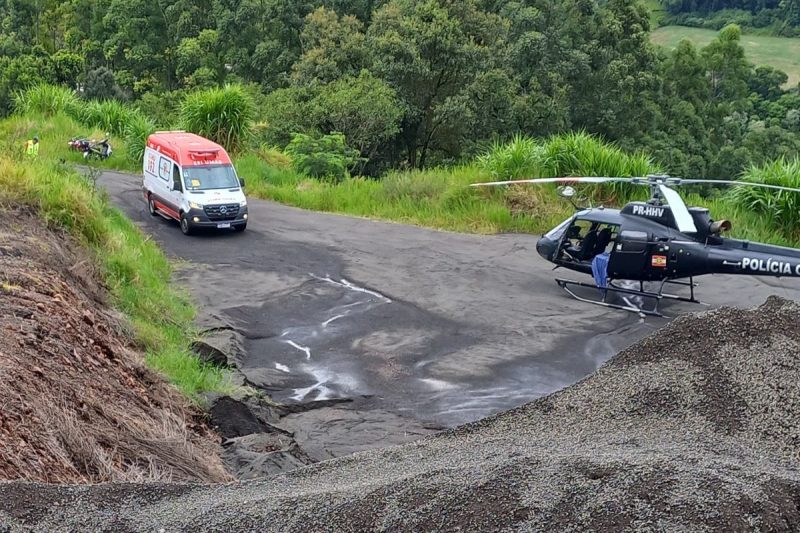 não houve contaminação ambiental, pois a empresa adotou todas as medidas necessárias para conter o material