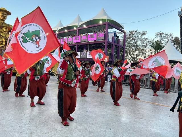 Escola de samba homenageou o Movimento Sem Terra – Foto: Divulga&ccedil;&atilde;o/ND