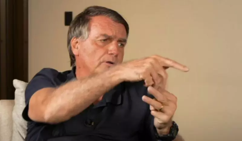 Jair Bolsonaro em entrevista ao canal Leo Dias