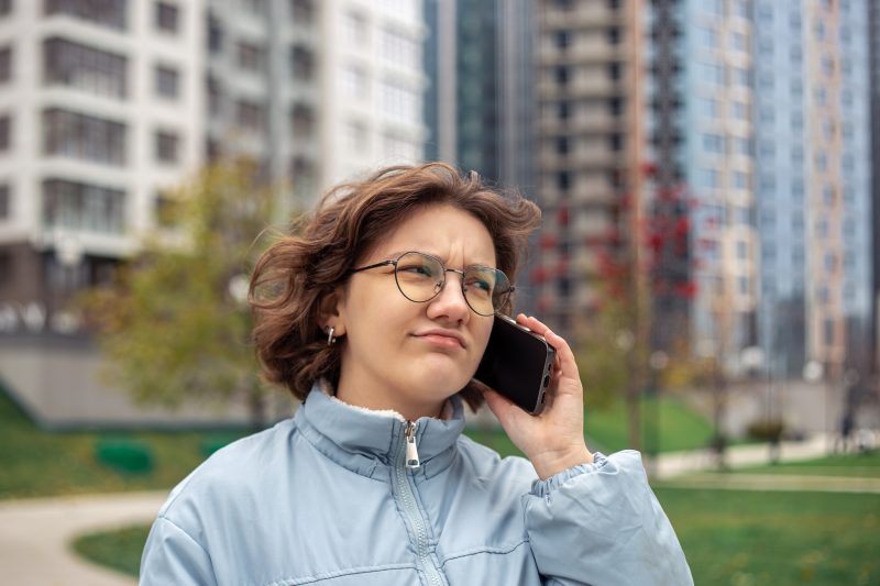 Não gostar de falar ao telefone 