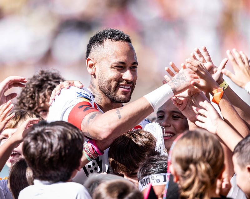 Memphis Depay x Neymar: quem vai levar a melhor?