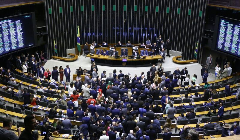 Sessão na câmara dos deputados