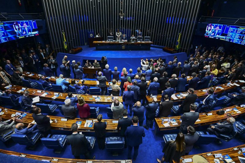 Membros da Mesa Diretora são os mesmos que integram a Comissão Diretora, a quem cabe a direção do Senado Federal 