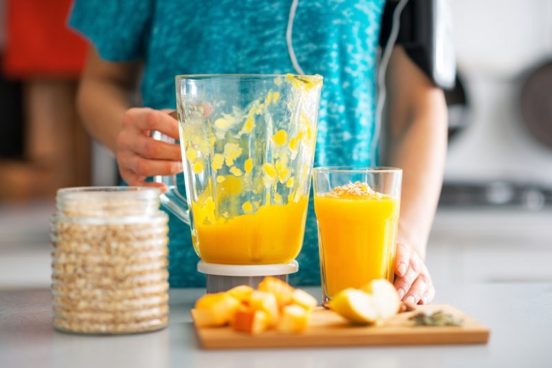 Bebida rica em colágeno feita no liquidificador 