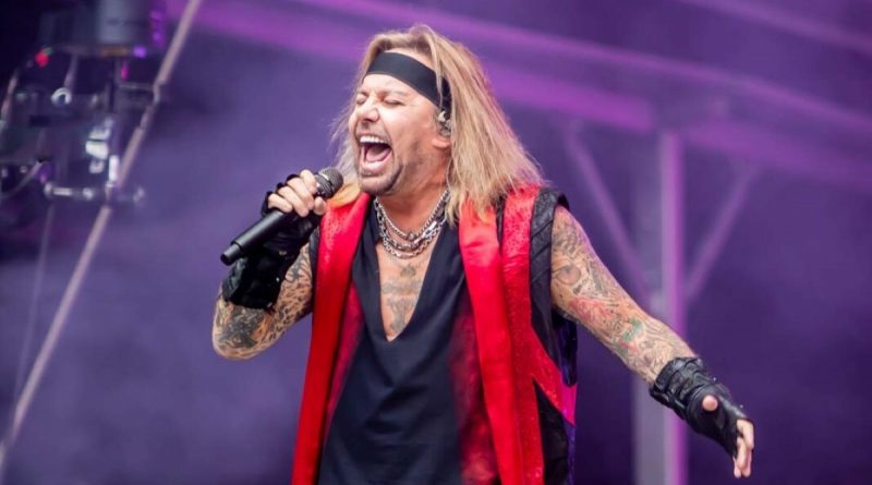 Avião do vocalista do Mötley Crüe, Vince Neil, bateu em jato estacionado no aeroporto de Scottsdale, nos Estados Unidos