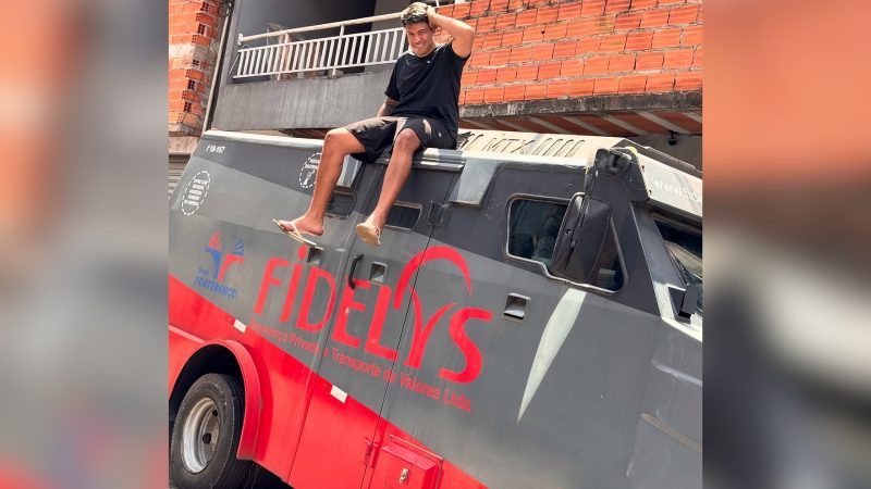 Imagem do carro-forte