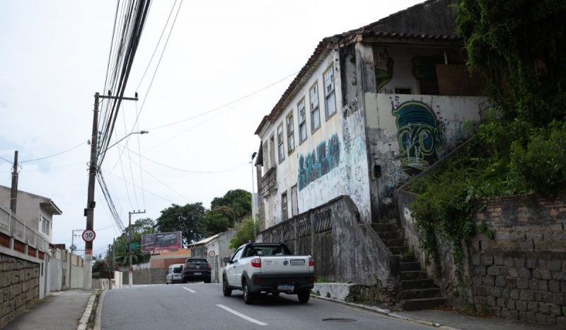 Casarão da família Moreira, em São José, visto de fora