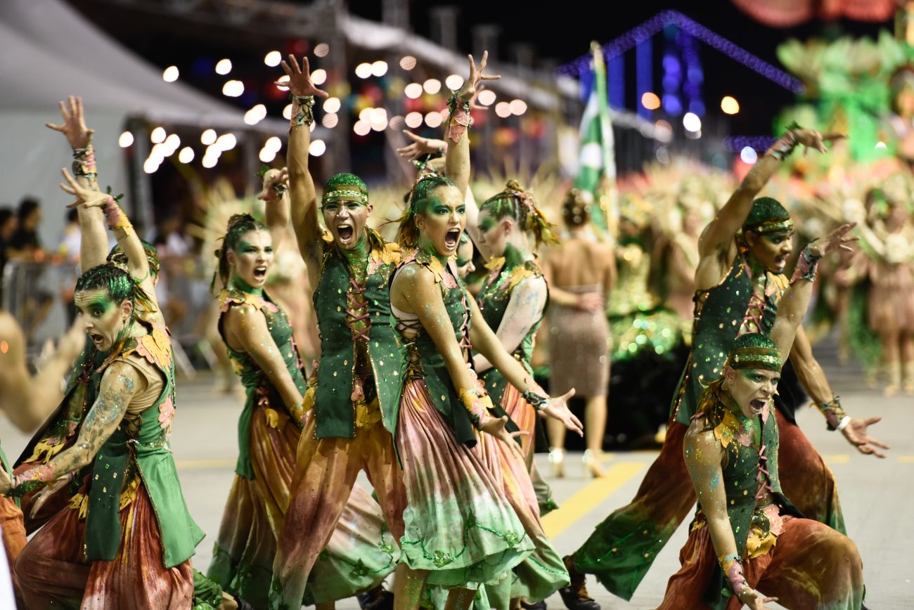 Comissão de frente da União da Ilha no Carnaval 2025 deu show à parte na Nego Quirido - Mafalda Press/ND