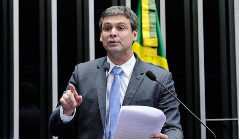 Deputado federal, Lindbergh Farias (PT), autor de ação contra Eduardo Bolsonaro 