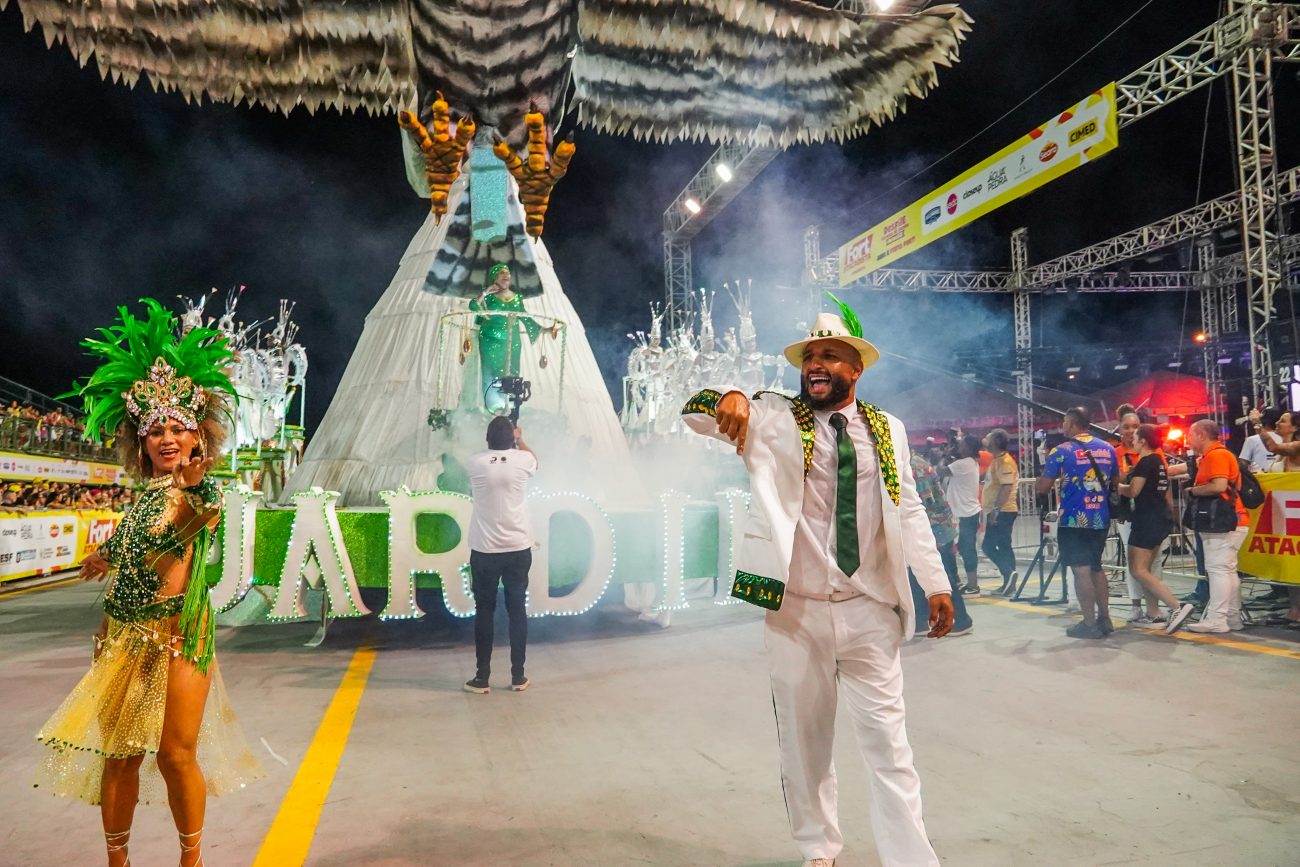 Cidadãos do samba na Jardim das Palmeiras no Carnaval 2025 em Florianópolis - Mafalda Press/ND